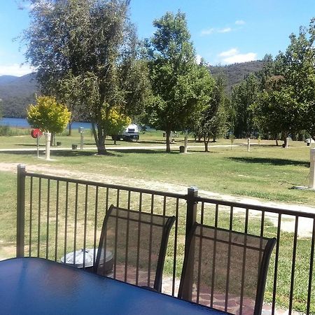 Khancoban Lakeside Caravan Park エクステリア 写真